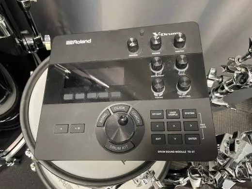 Store Special Product - Roland - VAD503